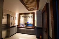 Ls Tourist Hostel Тхонъён Экстерьер фото